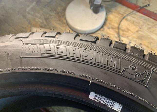 Michelin Pilot Alpin PA4 245/45 R18
