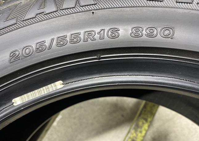 Bridgestone Blizzak MZ-03 205/55 R16