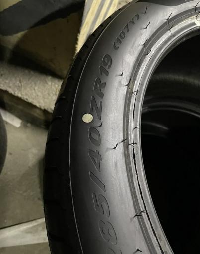 Pirelli P Zero 285/40 R19 107Y