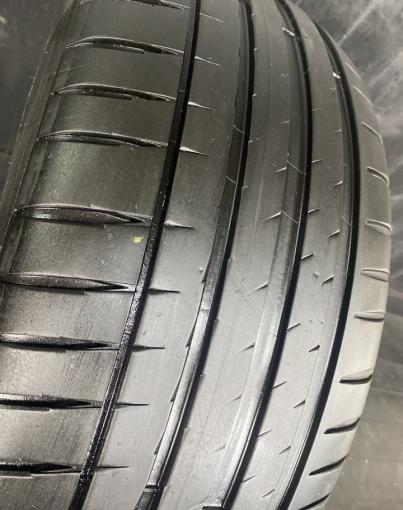 Michelin Pilot Sport 4 245/45 R19