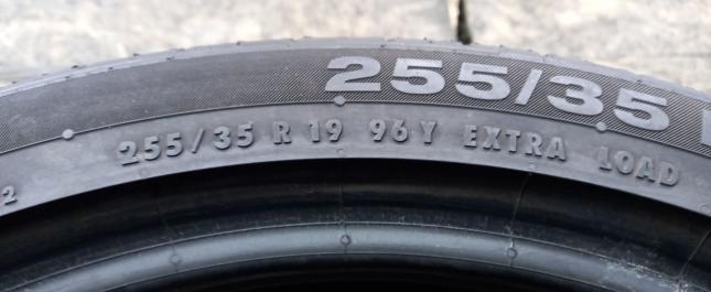 Continental ContiSportContact 5 255/35 R19 96Y