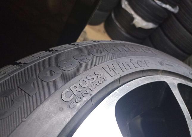 Continental ContiCrossContact Winter 275/45 R21