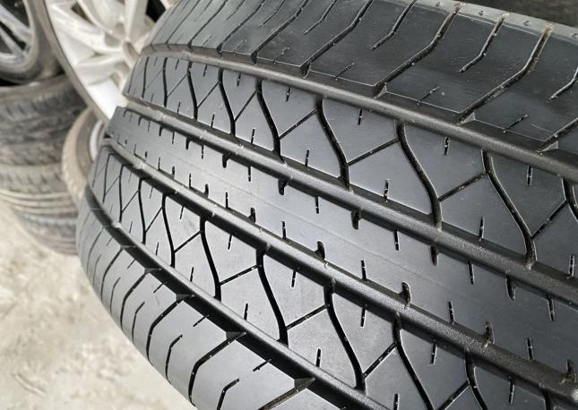 Dunlop SP Sport 270 235/55 R19