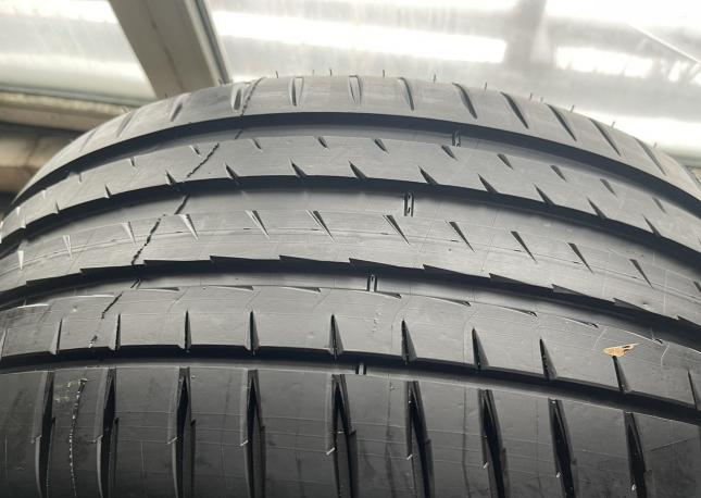 Michelin Pilot Sport 4 S 255/40 R19 100Y