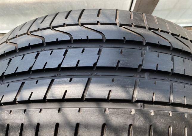 Pirelli P Zero 275/40 R22 108Y