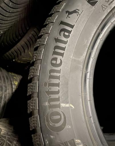 Continental ContiIceContact 215/65 R16