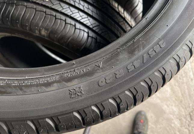 Michelin Latitude Tour HP 245/45 R20