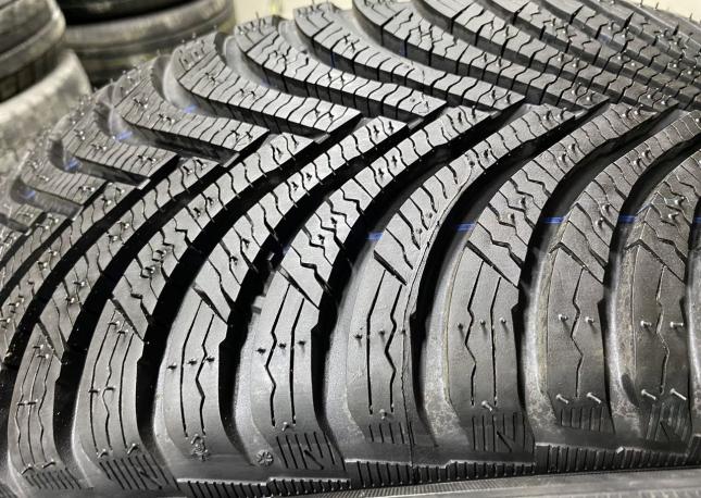 Michelin Alpin 5 205/50 R16