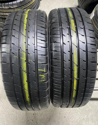 Dunlop Enasave RV504 215/55 R17