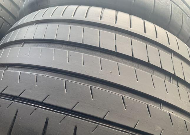 Michelin Pilot Super Sport 295/35 R20 105