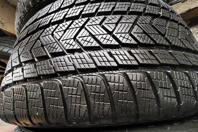 Pirelli Scorpion Winter 285/40 R21