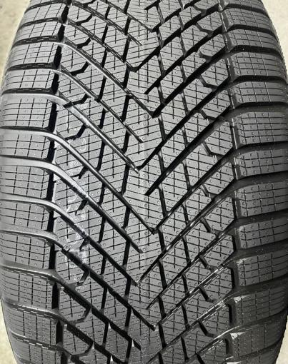 Pirelli Scorpion Winter 2 285/45 R21 113V