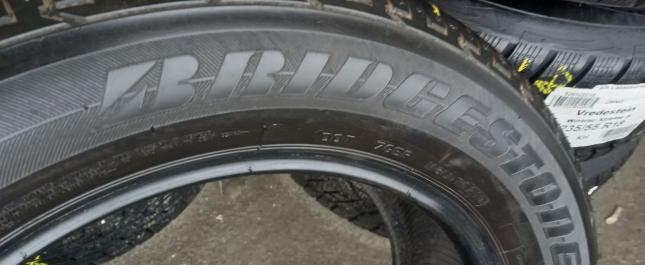 Bridgestone Dueler H/P 215/60 R17 96H