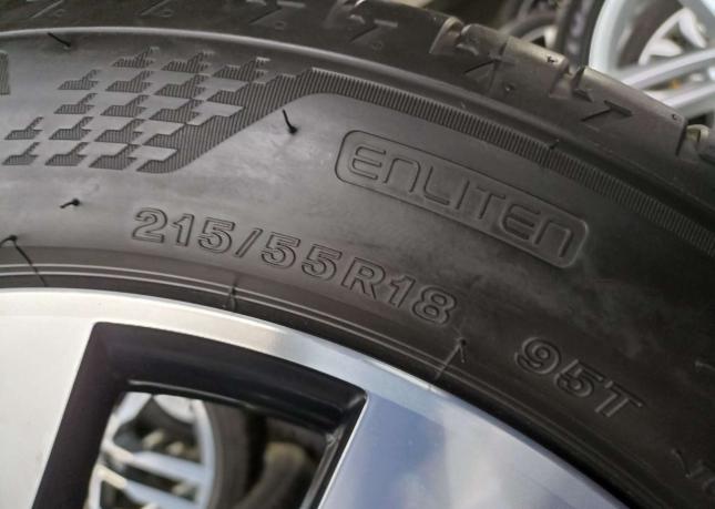 Bridgestone Turanza Eco 215/55 R18