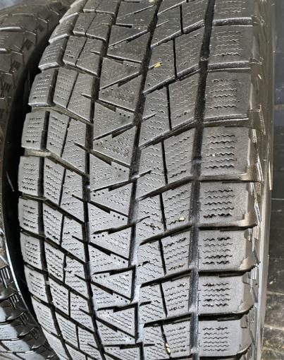 Bridgestone Blizzak DM-V1 285/60 R18