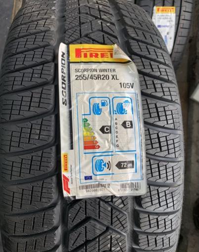 Pirelli Scorpion Winter 255/45 R20