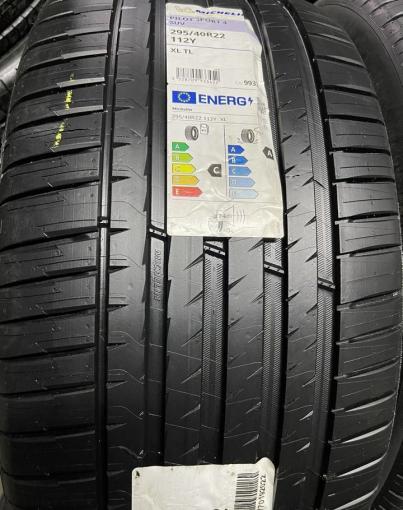 Michelin Pilot Sport 4 S Acoustic 295/40 R22 112Y