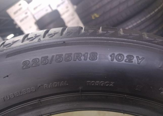 Bridgestone Turanza T005 225/55 R18 102V