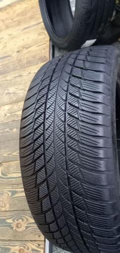 Bridgestone Blizzak LM-001 245/50 R19 105V