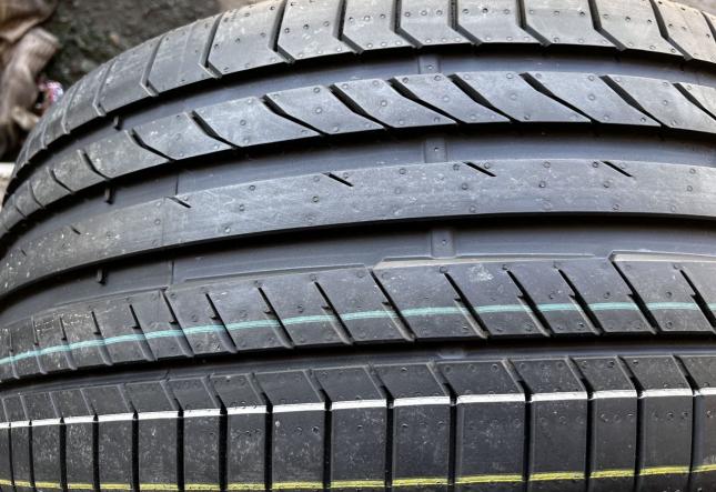 Continental ContiSportContact 5 265/35 R21