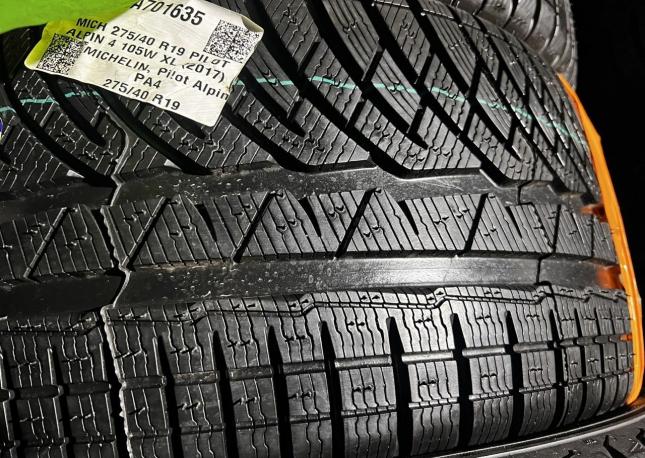 Michelin Pilot Alpin 5 SUV 275/40 R19 и 245/45 R19