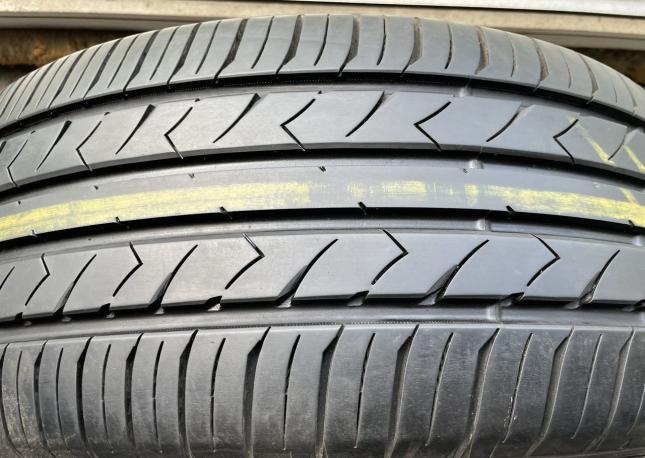 Toyo SD-7 215/55 R17 94V