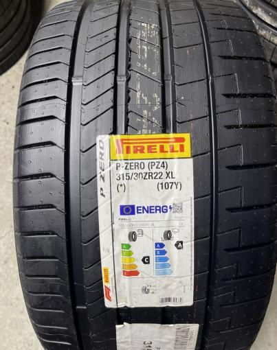 Pirelli P Zero PZ4 275/35 R22 и 315/30 R22 Y