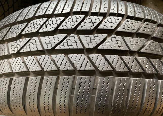 Continental ContiWinterContact TS 830 P 235/55 R17 99H