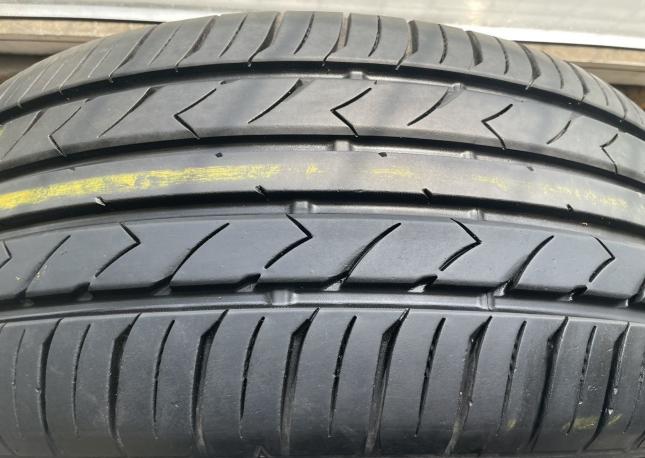 Toyo SD-7 215/55 R17 94V