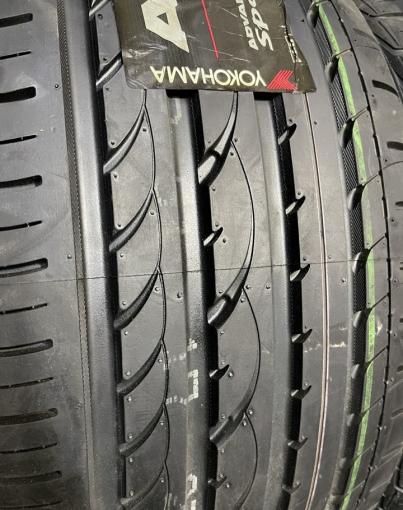 Yokohama Advan Sport V103A 265/35 R20 99Y