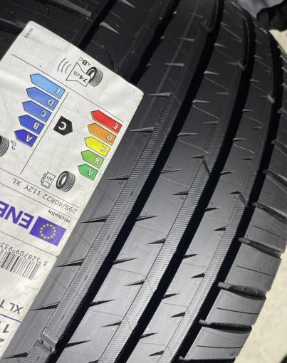 Michelin Pilot Sport 4 SUV 295/40 R22 112Y