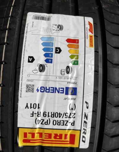 Pirelli P Zero PZ4 245/45 R19 и 275/40 R19