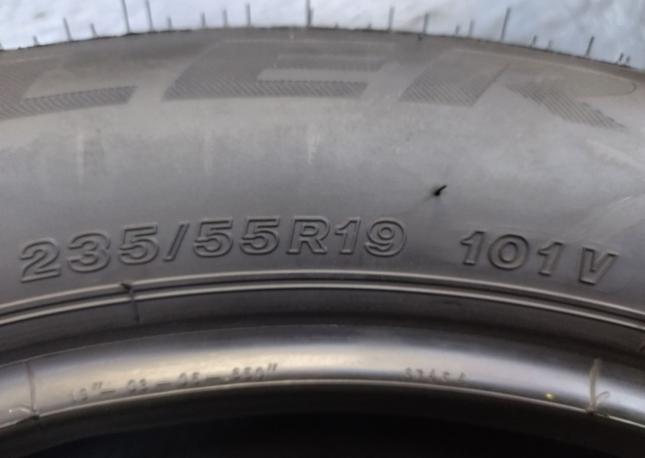 Bridgestone Dueler H/P Sport 235/55 R19 101V