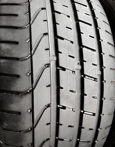 Pirelli P Zero 255/35 R19