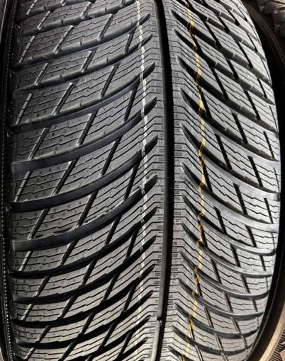 Michelin Pilot Alpin 5 245/45 R19