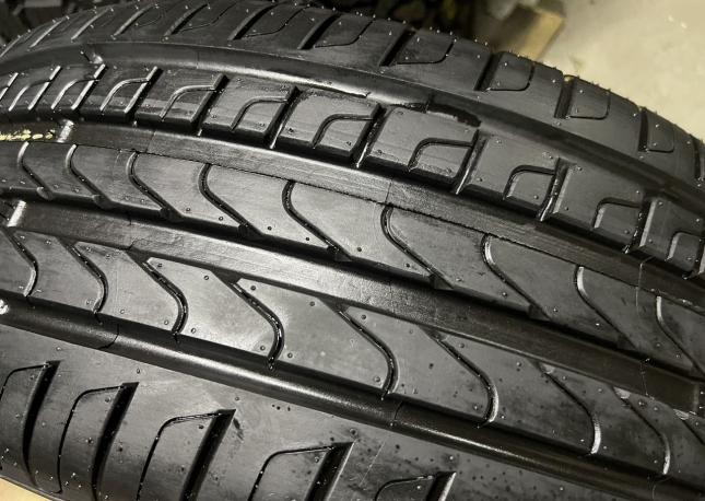 Pirelli Cinturato P7 225/45 R19 92W