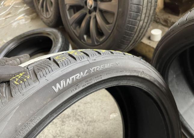 Vredestein Wintrac Xtreme S 245/35 R21 96Y