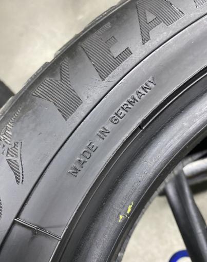 Goodyear Ultra Grip 4+ 205/60 R16