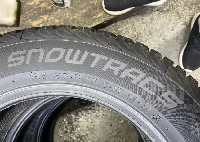 Vredestein SnowTrac 5 185/65 R15 88T