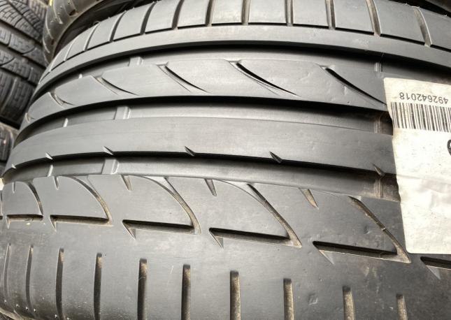 Bridgestone Potenza S001 255/35 R19 и 225/40 R19 92Y