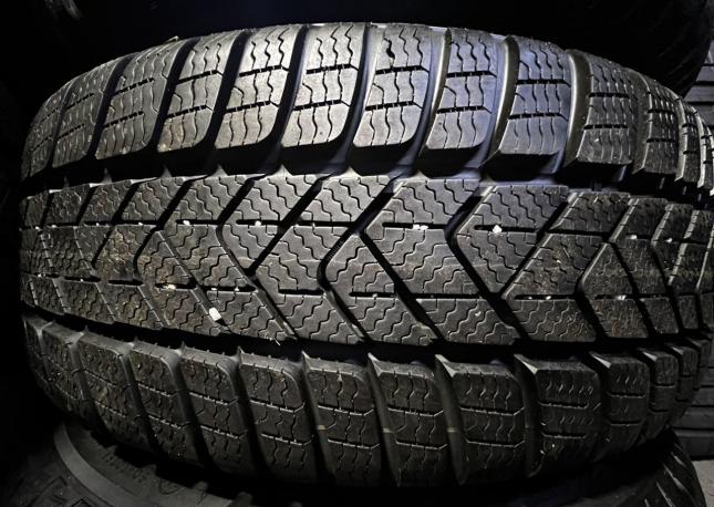 Pirelli Winter Sottozero 3 225/50 R18