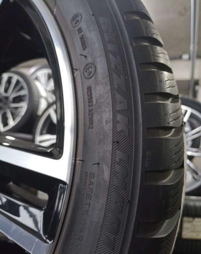 Bridgestone Blizzak LM-001 Evo 225/45 R18 и 255/40 R18