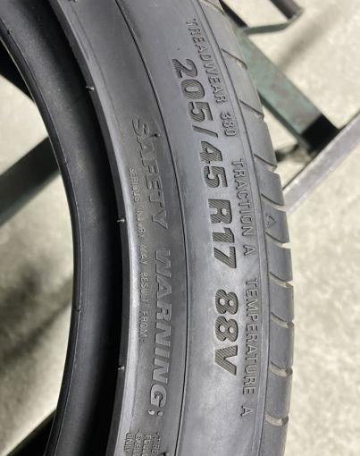 Kumho Ecsta HS51 205/45 R17