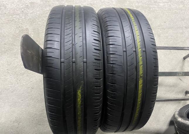 Dunlop Enasave EC300+ 215/60 R16