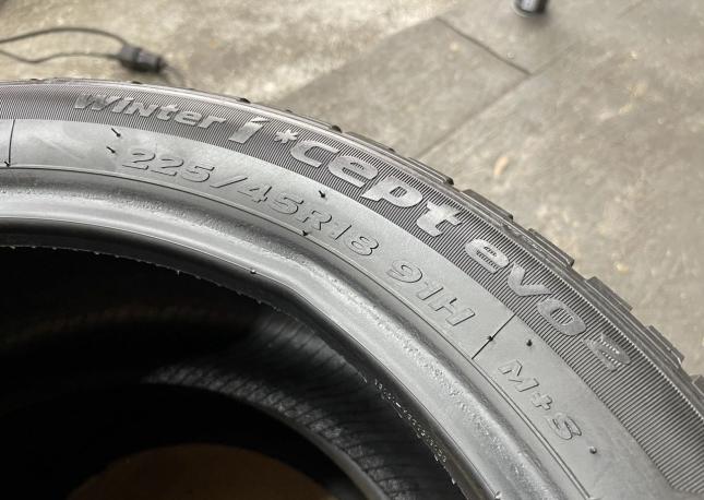 Hankook Winter I&#39;Cept Evo W310 225/45 R18