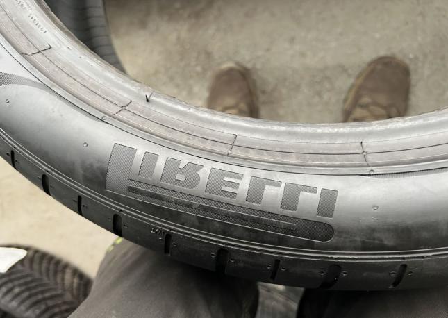 Pirelli P Zero II 245/40 R19