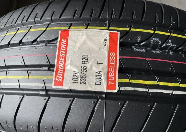 Bridgestone Dueler H/L 33A 235/55 R20 102V