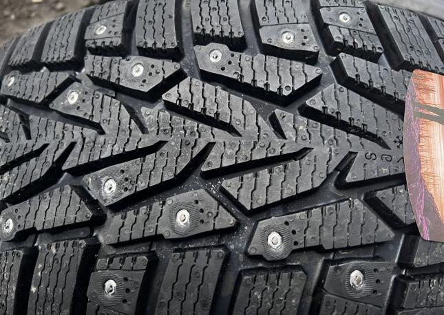 Nokian Tyres Nordman 7 SUV 215/55 R17