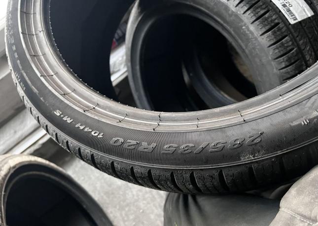 Pirelli P Zero Nero All Season 285/35 R20