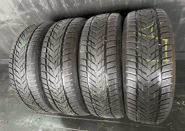 Vredestein Wintrac Xtreme S 235/60 R18